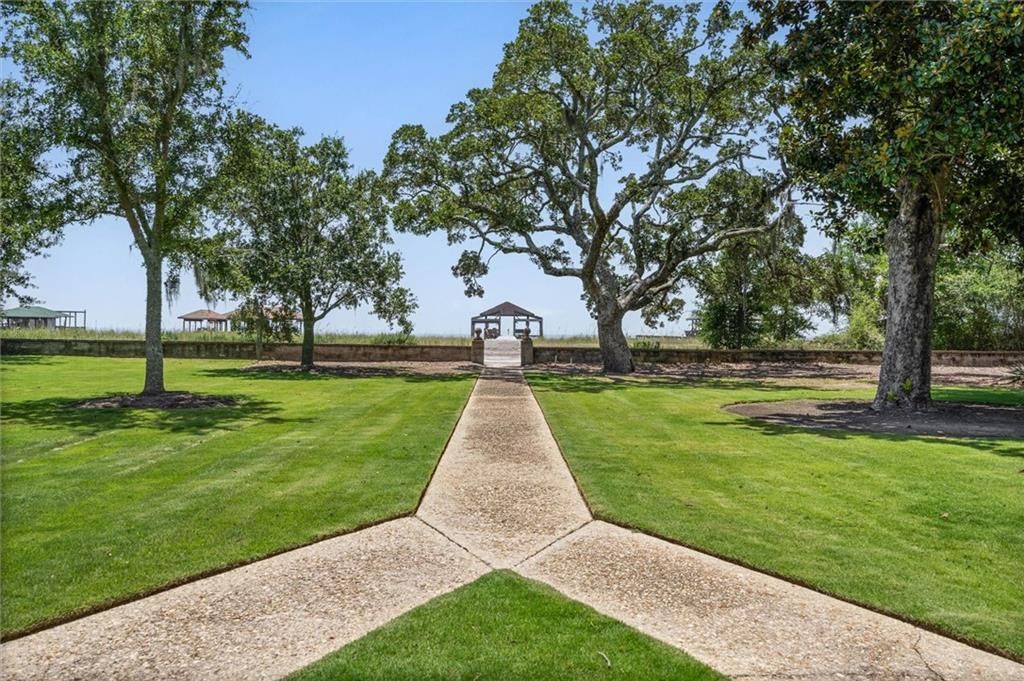 17629 Scenic Highway 98, Fairhope, AL 36532 — photo 2