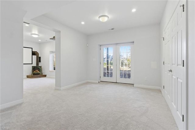 147 Country Club DR, Williamsburg, VA 23188