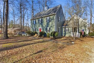 147 Country Club DR, Williamsburg, VA 23188