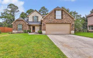 1922 Shark Court, Crosby, TX 77532