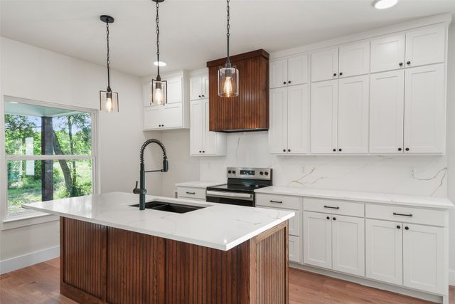 206 S FM 308, Milford, TX 76670