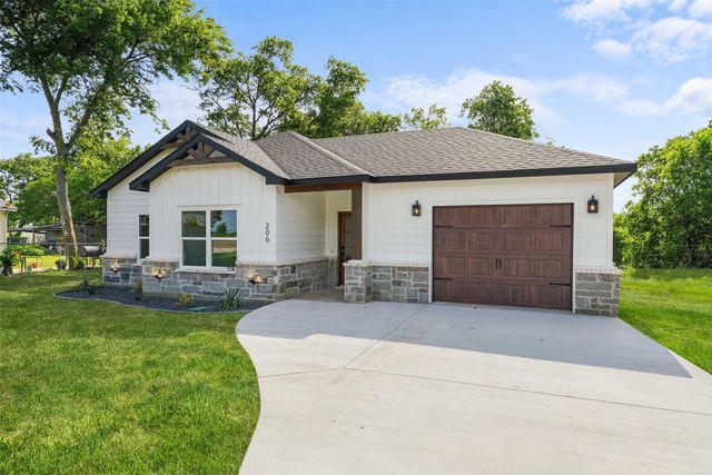 206 S FM 308, Milford, TX 76670