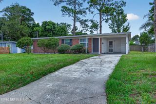87 SARATOGA Circle S, Atlantic Beach, FL 32233