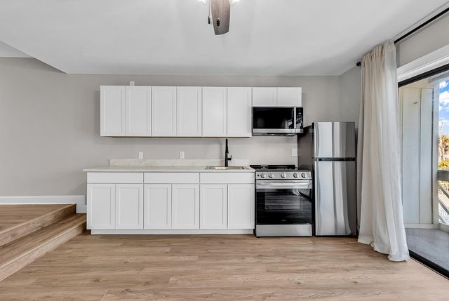 627 N Waccamaw Dr Unit 204, Garden City Beach, SC 29576