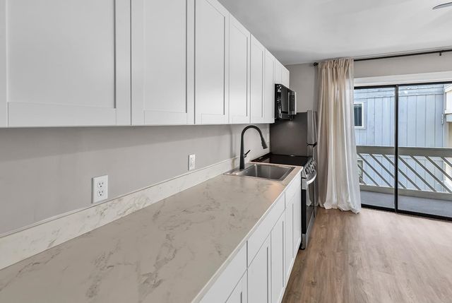 627 N Waccamaw Dr Unit 204, Garden City Beach, SC 29576