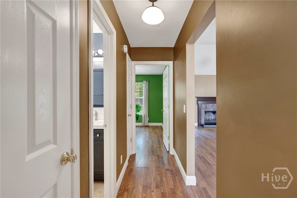 Image 14 of property listing at 138 Cormorant Way, Savannah, GA 31419