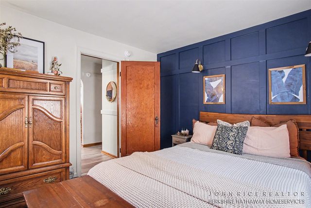 1224 Plymouth Avenue, Grand Rapids, MI 49505