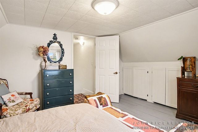 1224 Plymouth Avenue, Grand Rapids, MI 49505