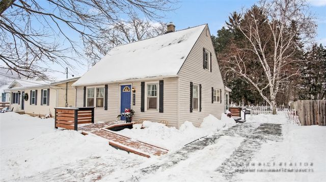 1224 Plymouth Avenue, Grand Rapids, MI 49505