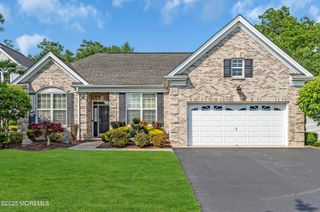 8 Park Ridge Way, Jackson, NJ 08527
