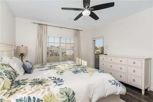 3009 Driftwood WAY 2802, Naples, FL 34109