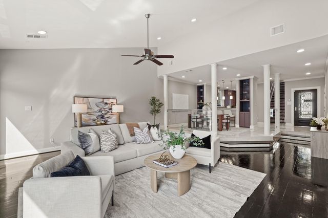 2607 University Boulevard, West University Place, TX 77005