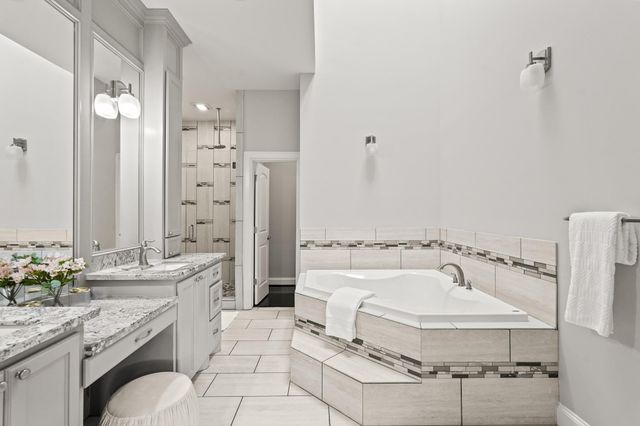 2607 University Boulevard, West University Place, TX 77005