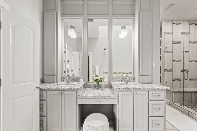 2607 University Boulevard, West University Place, TX 77005