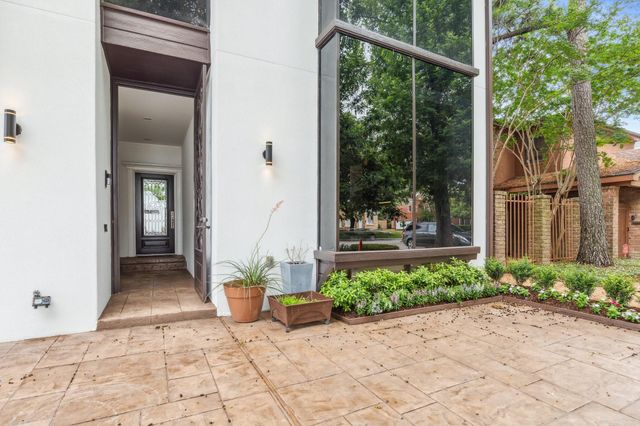 2607 University Boulevard, West University Place, TX 77005