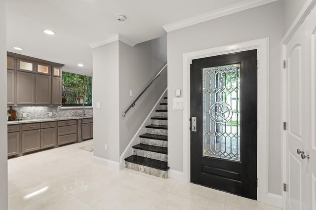 2607 University Boulevard, West University Place, TX 77005