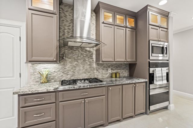 2607 University Boulevard, West University Place, TX 77005