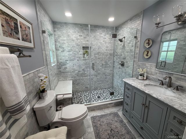 457 Wolf Hill, Dix Hills, NY 11746