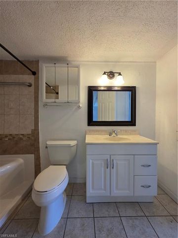 3704 Broadway # 112, Fort Myers, FL 33901