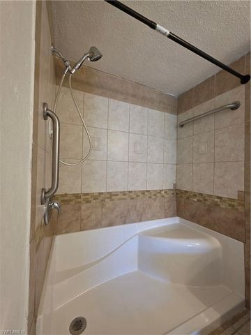 3704 Broadway # 112, Fort Myers, FL 33901