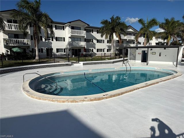 3704 Broadway # 112, Fort Myers, FL 33901