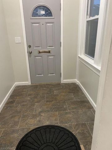 71 Coolidge St, Irvington Twp., NJ 07111