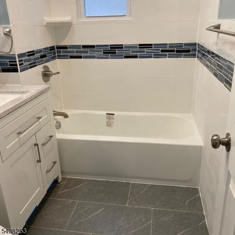 71 Coolidge St, Irvington Twp., NJ 07111