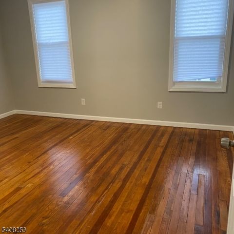 71 Coolidge St, Irvington Twp., NJ 07111