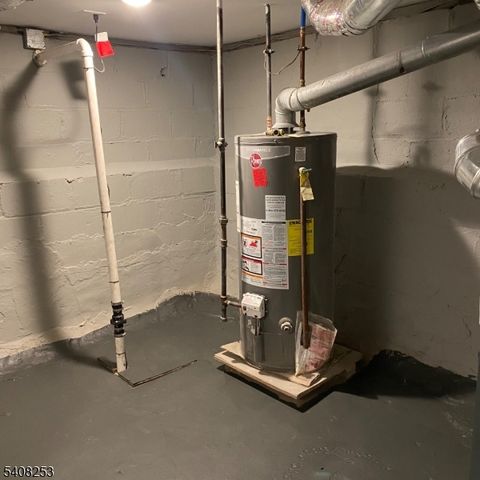 71 Coolidge St, Irvington Twp., NJ 07111