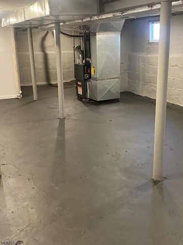 71 Coolidge St, Irvington Twp., NJ 07111