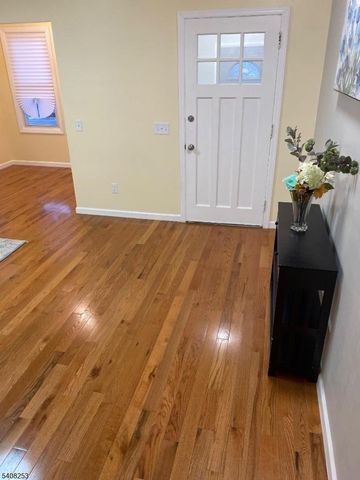 71 Coolidge St, Irvington Twp., NJ 07111