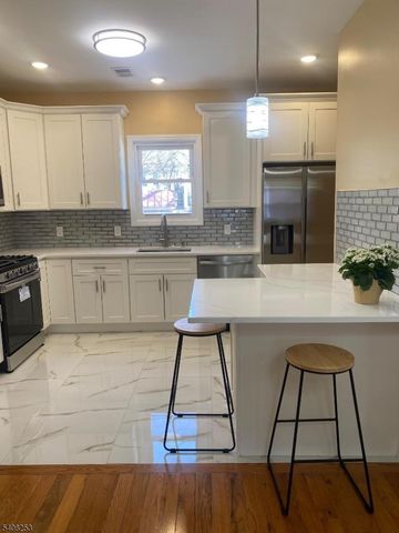 71 Coolidge St, Irvington Twp., NJ 07111