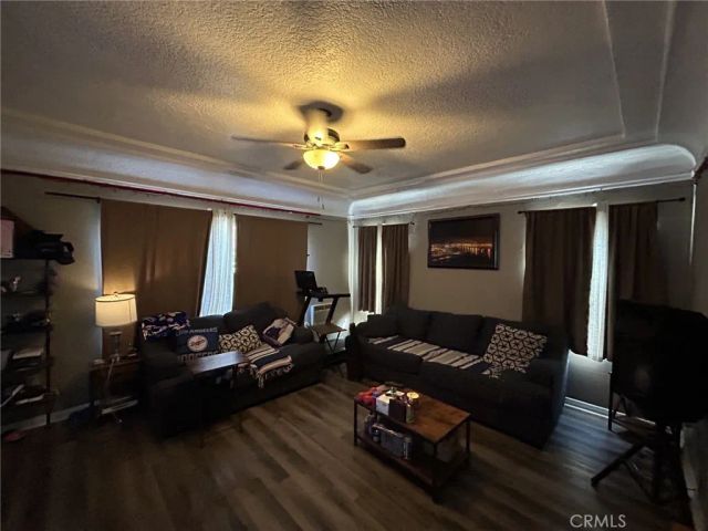 3816 Liberty Boulevard, South Gate, CA 90280