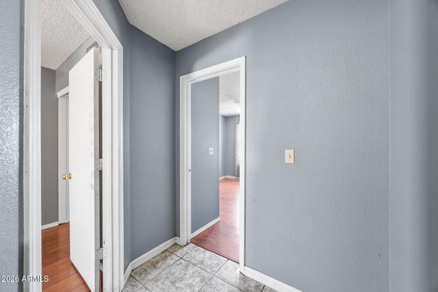 8820 W AMELIA Avenue, Phoenix, AZ 85037