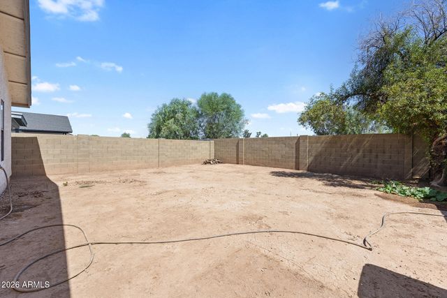 8820 W AMELIA Avenue, Phoenix, AZ 85037