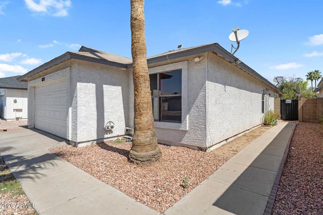 8820 W AMELIA Avenue, Phoenix, AZ 85037