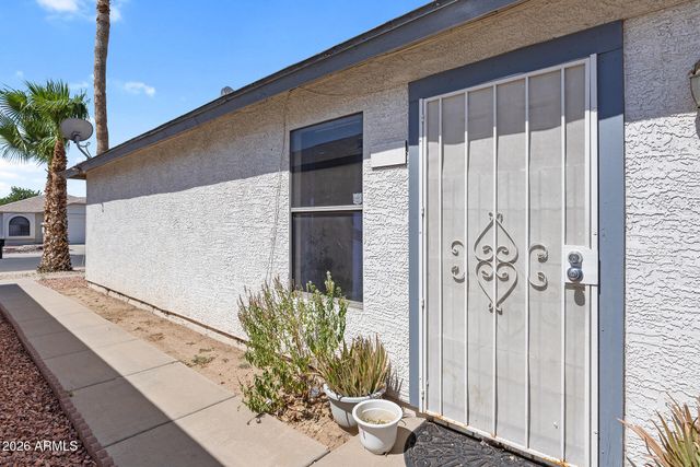 8820 W AMELIA Avenue, Phoenix, AZ 85037