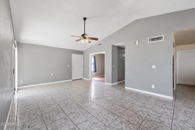 8820 W AMELIA Avenue, Phoenix, AZ 85037