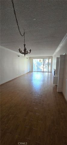 400 # 316 S La Fayette Park, Los Angeles, CA 90057