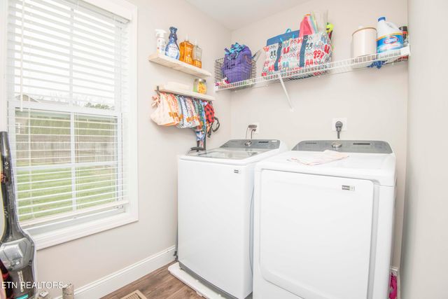 7336 Ladd Road Rd, Powell, TN 37849