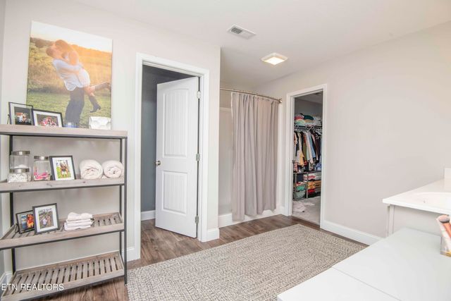 7336 Ladd Road Rd, Powell, TN 37849