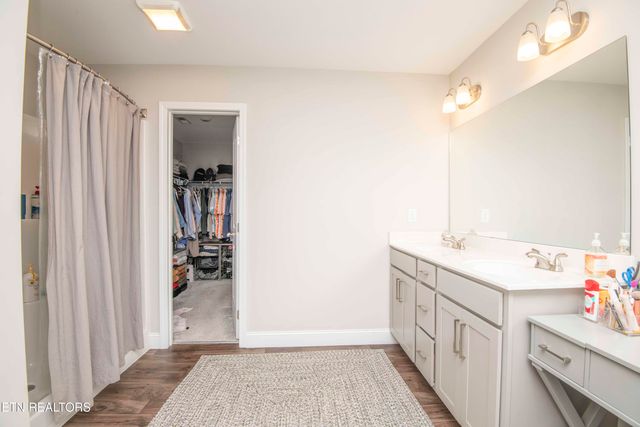 7336 Ladd Road Rd, Powell, TN 37849