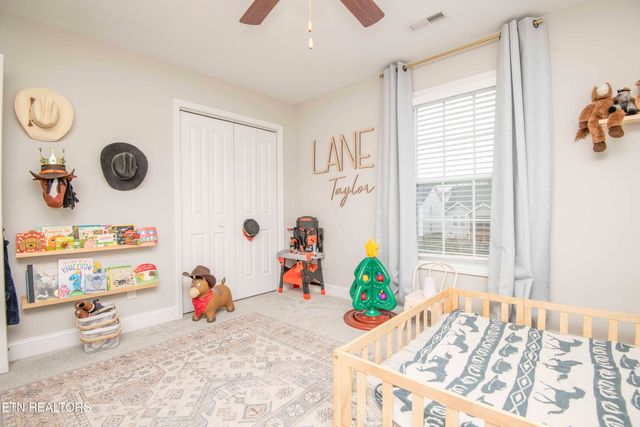 7336 Ladd Road Rd, Powell, TN 37849