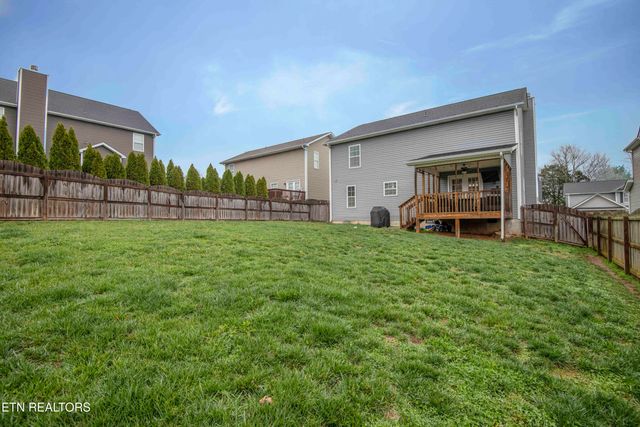 7336 Ladd Road Rd, Powell, TN 37849