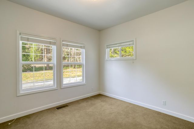 28457 Hwy 299, Round Mountain, CA 96084