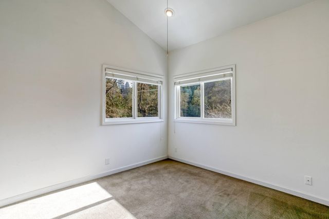 28457 Hwy 299, Round Mountain, CA 96084