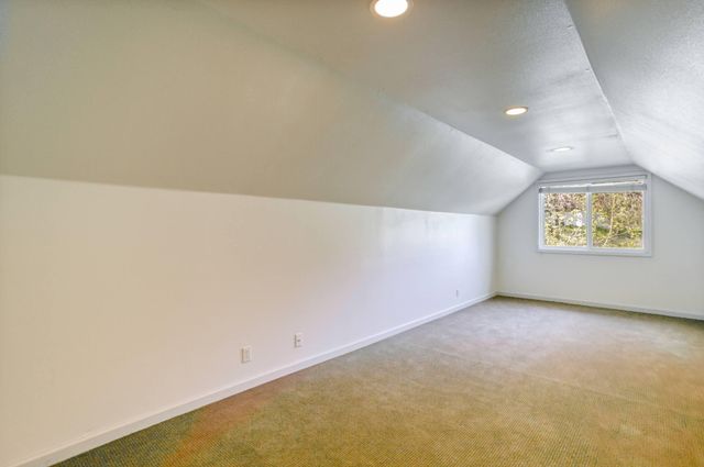 28457 Hwy 299, Round Mountain, CA 96084