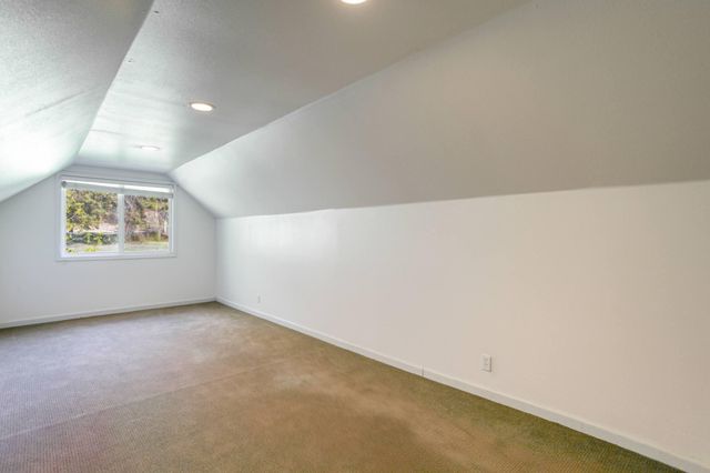 28457 Hwy 299, Round Mountain, CA 96084