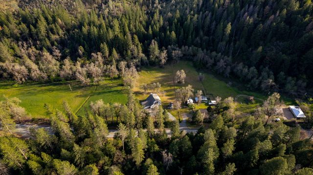 28457 Hwy 299, Round Mountain, CA 96084