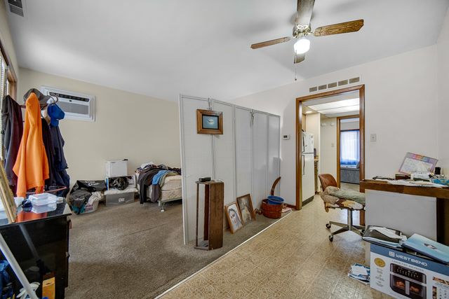 2513 Ridge Road, Lansing, IL 60438